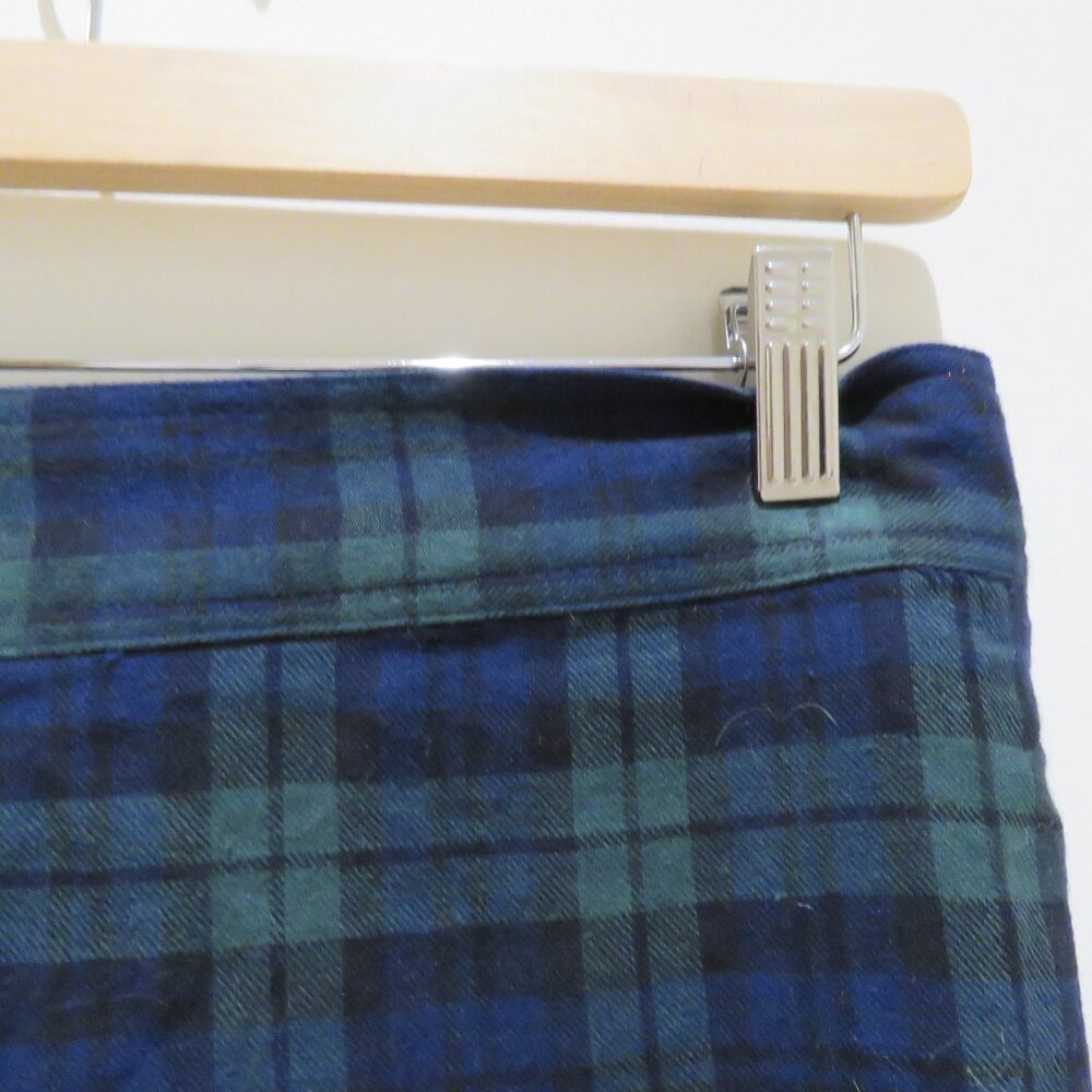 SCARLET DARKNESS Scottish Tartan Black Watch Plaid Kilt Small Alt Punk Grunge - Picture 4 of 16
